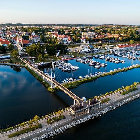 Hotel Zamek Gizycko Bagian luar foto
