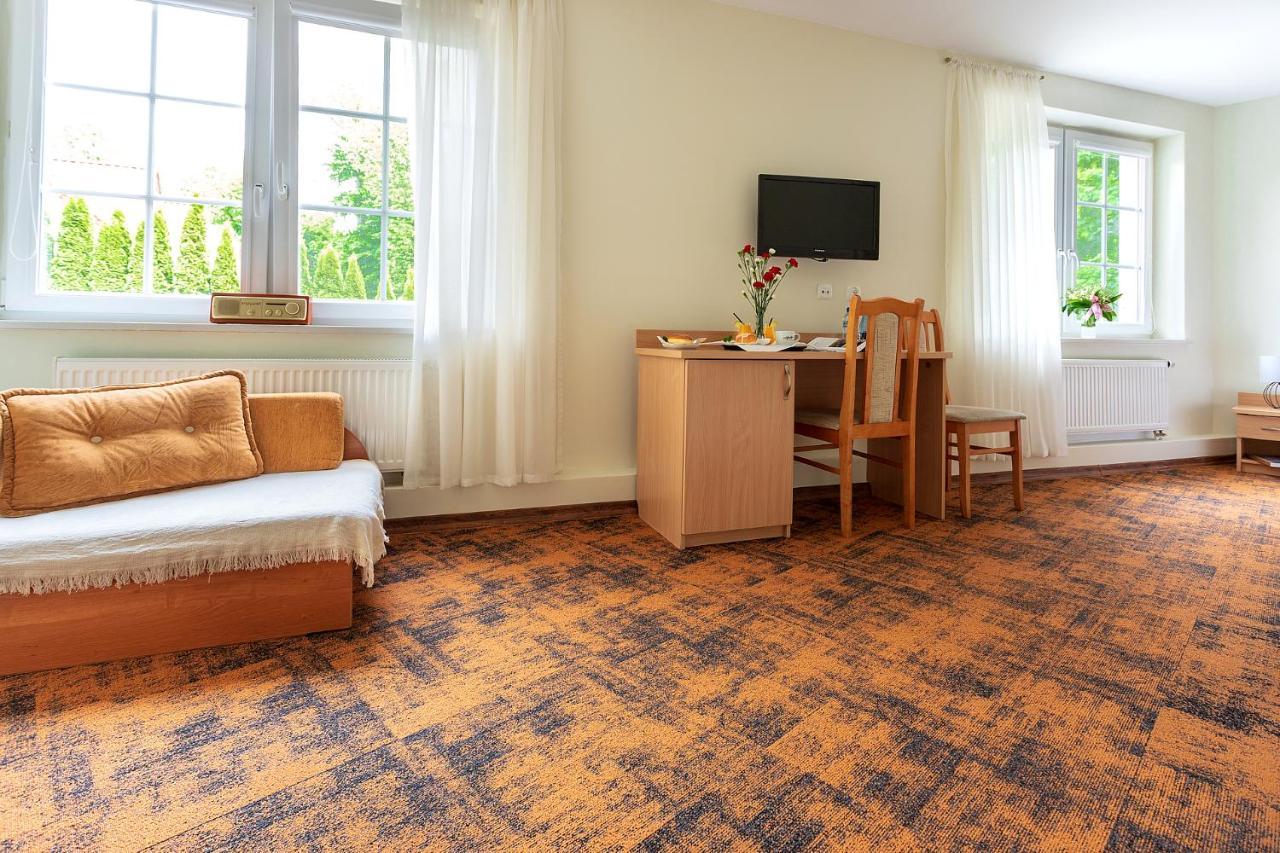 Hotel Zamek Gizycko Bagian luar foto