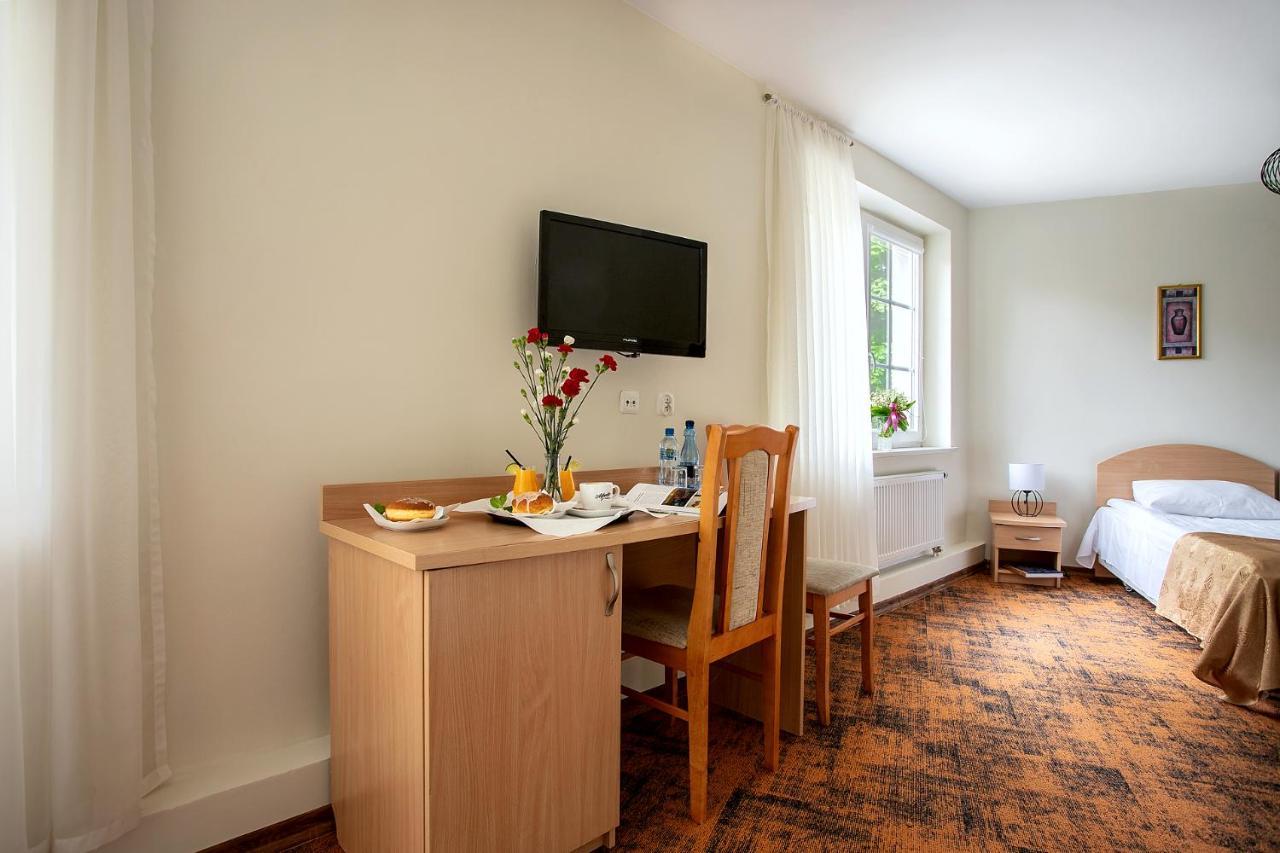 Hotel Zamek Gizycko Bagian luar foto